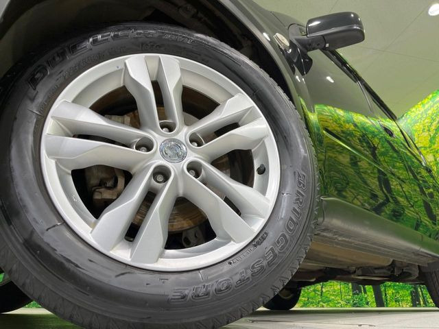 �y����17�C���`�A���~�z�C�[���z�O�ςɃ}�b�`���������A���~�z�C�[���𑕒����Ă���܂��B�e��ЊO�A���~�z�C�[����A�X�^�b�h���X�^�C�����戵�����Ă���܂��B���񂲑��k����������