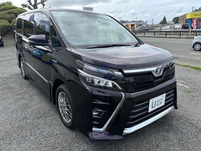 ヴォクシー1.8 ハイブリッド ZS