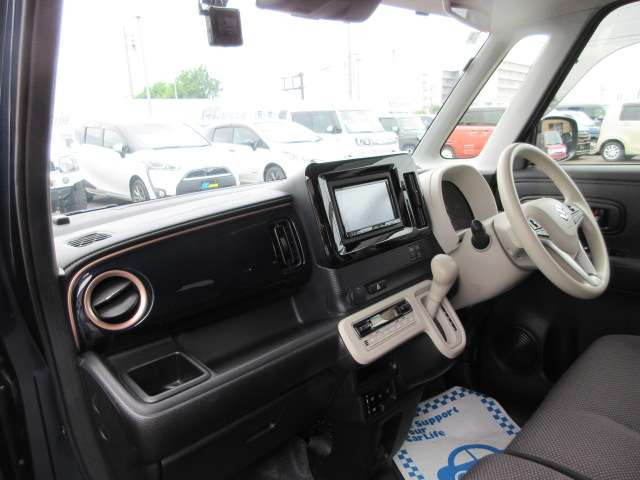 ワゴンRスマイルハイブリッド(HYBRID) S 2トーンルーフ パッケージ 4WD