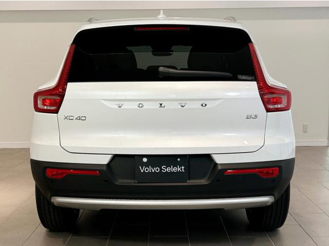 XC40B3