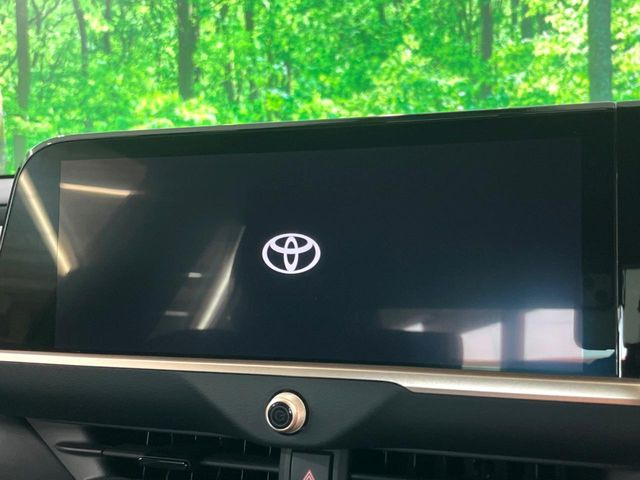 クラウンクロスオーバー2.5 G アドバンスト レザー パッケージ E-Four 4WD