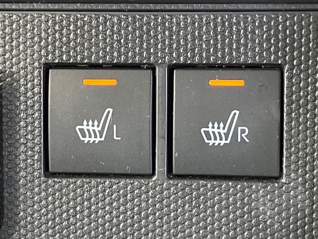 【シートヒーター】寒い日に重宝するシートヒーター!エアコンより早く温まってくれるので寒がりの人も安心ですね♪エアコンの温風は乾燥するから苦手、という方にもをおすすめです。