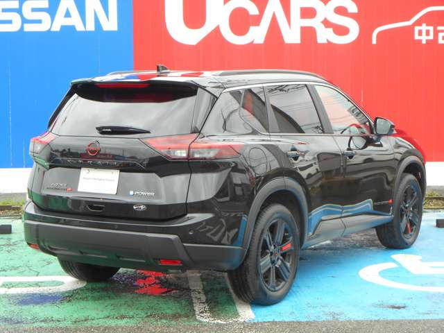 エクストレイル1.5 ロック クリーク e-4ORCE 4WD