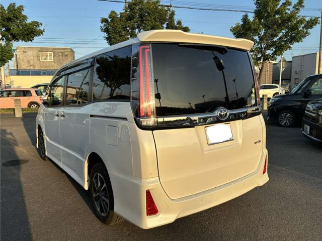 ノア2.0 Si W×B II 4WD