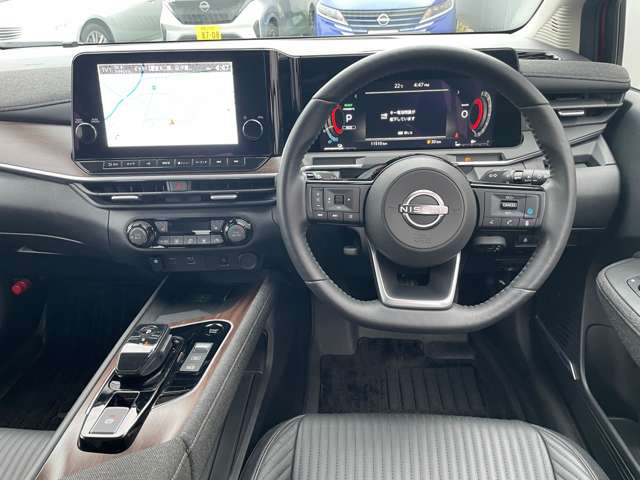 ノートオーラ1.2 G レザーエディション