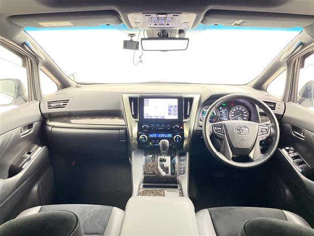 アルファードハイブリッド 2.5 S タイプゴールドIII E-Four 4WD