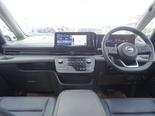セレナ1.4 e-POWER ルキシオン
