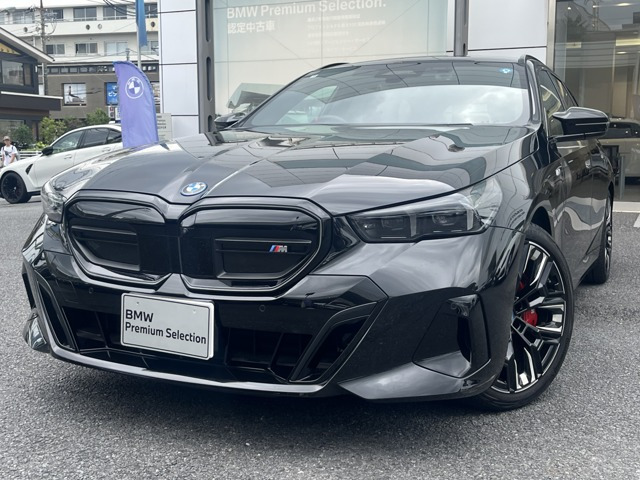 i5ツーリングM60 xドライブ 4WD