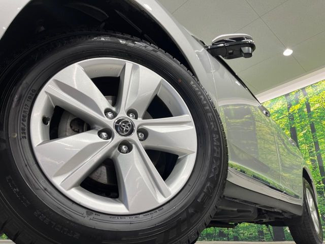 �y����17�C���`�A���~�z�C�[���z�O�ςɃ}�b�`���������A���~�z�C�[���𑕒����Ă���܂��B�e��ЊO�A���~�z�C�[����A�X�^�b�h���X�^�C�����戵�����Ă���܂��B���񂲑��k����������