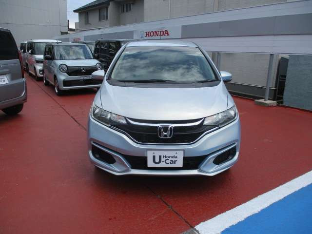 フィット1.3 13G F 4WD