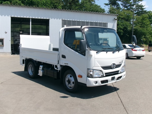 デュトロ4.0 全低床 ディーゼル 4WD