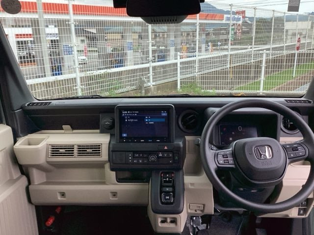 N-VAN e:e: ファン