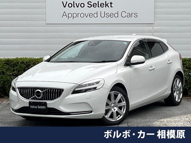V40T3 インスクリプション
