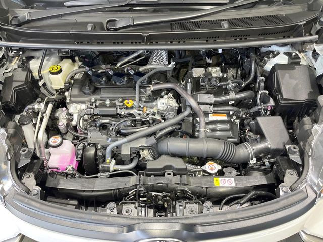 親切・丁寧な専門メカニックスタッフが応対!・車検・点検整備・事故等の修理などアフターサービスも安心。お車のカスタマイズもネクステージのサービススタッフまでご相談ください!