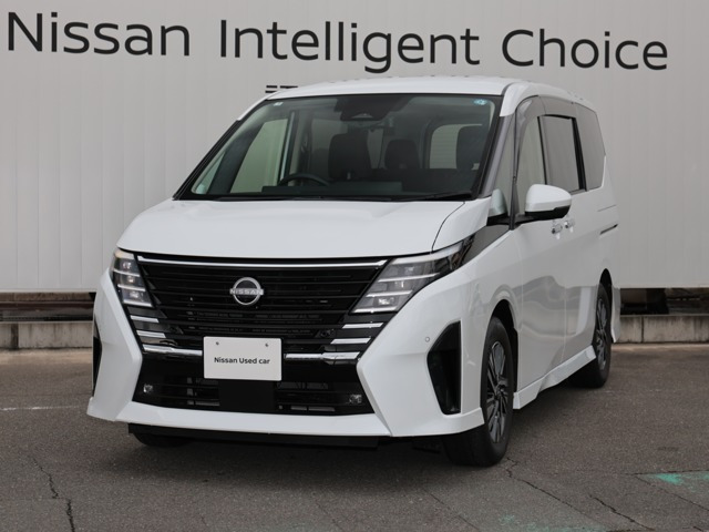 セレナ1.4 e-POWER ハイウェイスターV