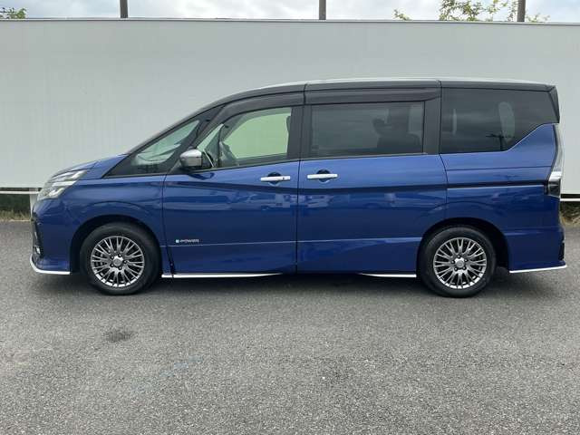 セレナ1.2 e-POWER AUTECH