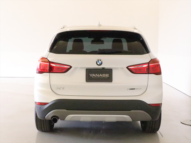 X1xドライブ 18d xライン 4WD