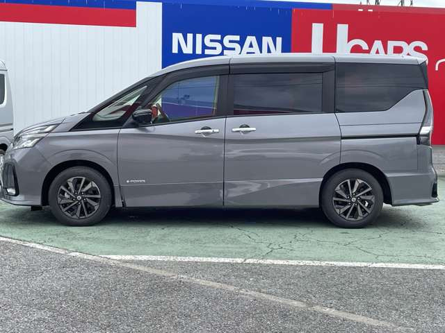 セレナ1.2 e-POWER ハイウェイスターV アーバンクロム