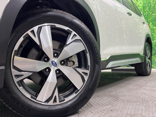 �y����18�C���`�A���~�z�C�[���z�O�ςɃ}�b�`���������A���~�z�C�[���𑕒����Ă���܂��B�e��ЊO�A���~�z�C�[����A�X�^�b�h���X�^�C�����戵�����Ă���܂��B���񂲑��k����������
