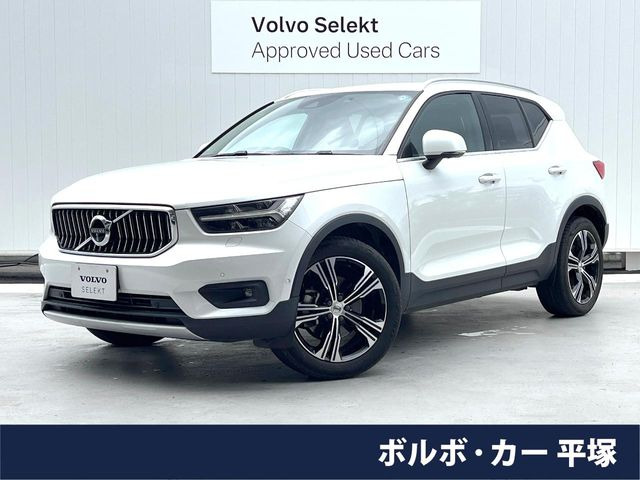 XC40T4 AWD インスクリプション 4WD