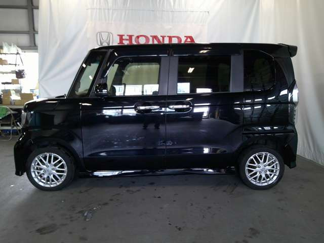 N-BOXL ターボ 4WD