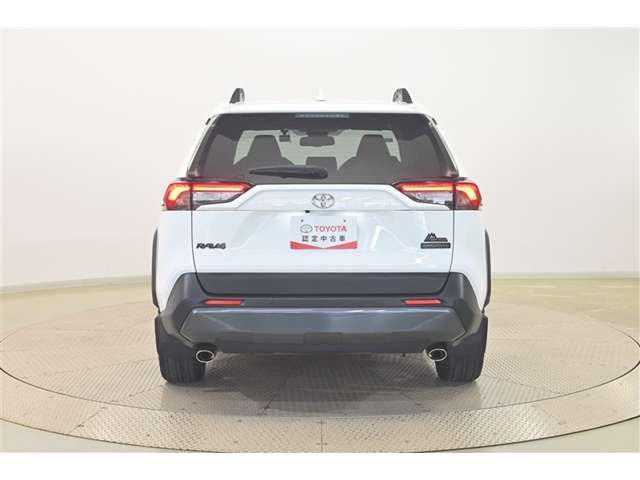 RAV42.0 アドベンチャー オフロードパッケージ 4WD