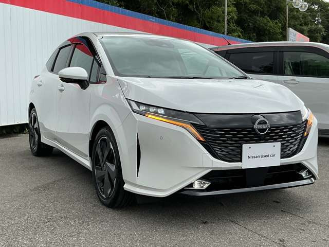 ノートオーラ1.2 G FOUR レザーエディション 4WD