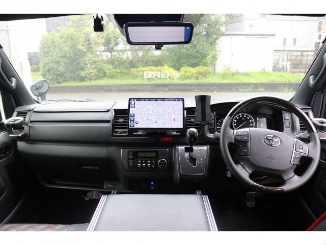ハイエースバン2.8 スーパーGL ダークプライムII ロング ディーゼル 4WD