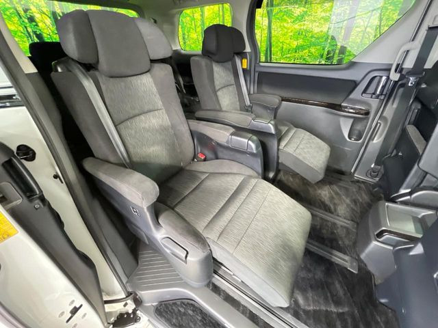 ���ڒ����̓E�H�[�N�X���[�ƂȂ��Ă���܂��B���ڂƎO��ڂ̈ړ�����~�肪�Ƃ��Ă��y�ɂȂ�̂ŁA���~��̍ۂ��X�g���X�������邱�Ƃ͂���܂����