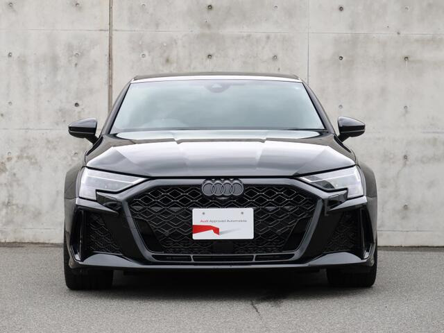 RS3スポーツバック2.5 4WD