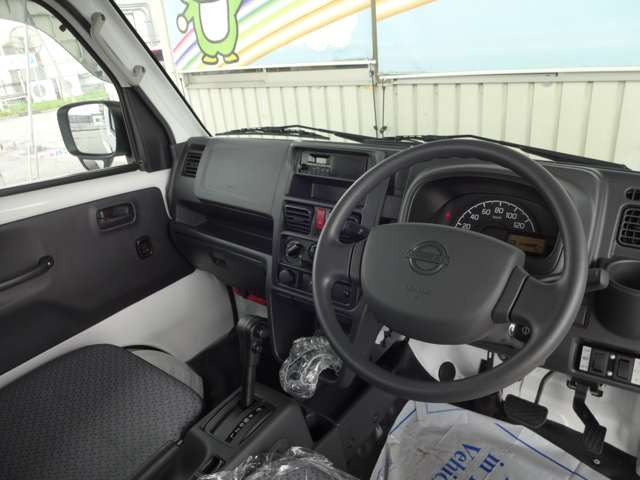 クリッパートラックDX 4WD