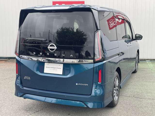 セレナ1.4 e-POWER ハイウェイスターV