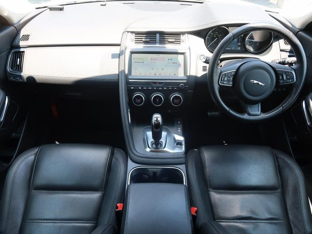 Eペイス2.0L D180 ディーゼル 4WD