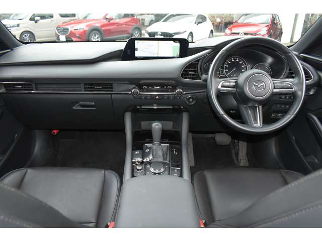 MAZDA3ファストバック1.8 XD Lパッケージ 4WD