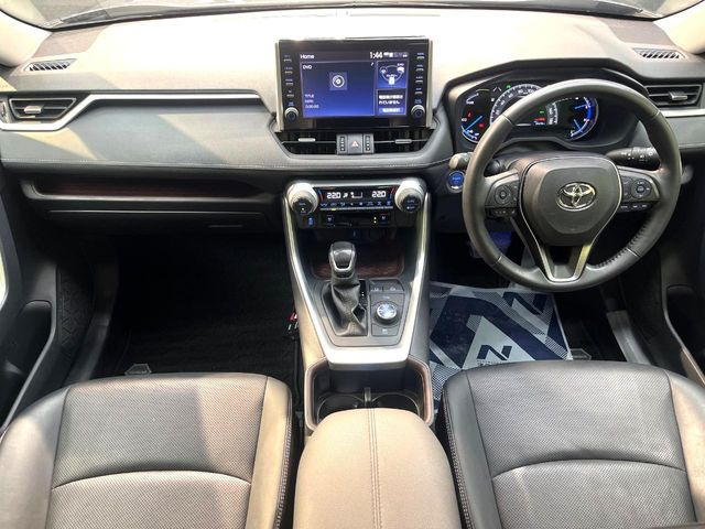 RAV42.5 ハイブリッド G E-Four 4WD