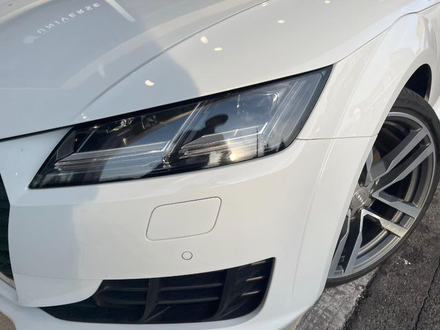 ��LED�w�b�h���C�g:������LED�w�b�h���C�g�ŁA���S�^�]���x����ǍD�Ȏ��E��!