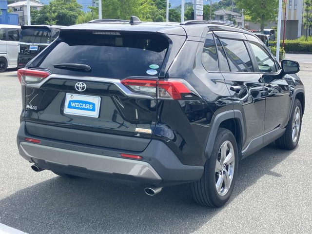 RAV42.0 G 4WD