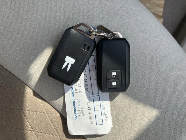 アルトラパンハイブリッド X 4WD