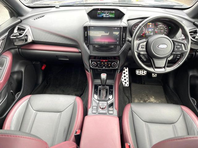 フォレスター1.8 STI スポーツ 4WD