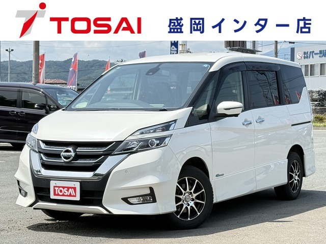 セレナ2.0 ハイウェイスター 4WD