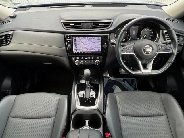 エクストレイル2.0 20X ハイブリッド 4WD