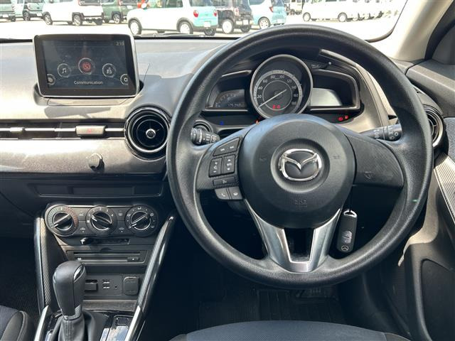 デミオ1.3 13S