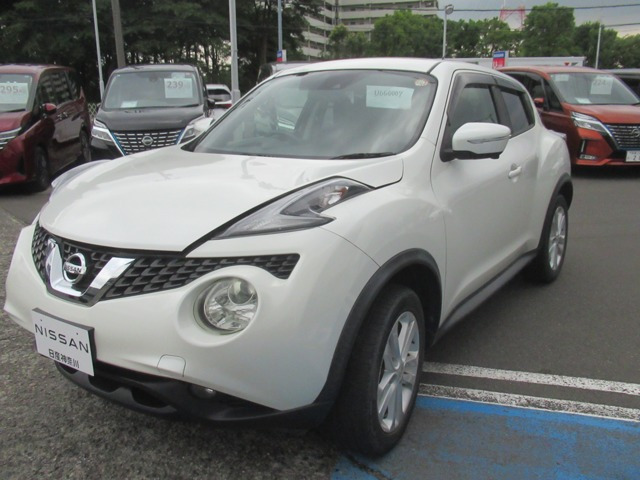 ジューク1.5 15RX V セレクション