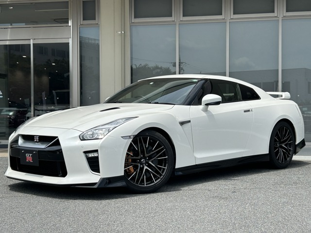 GT-R3.8 ピュアエディション 4WD