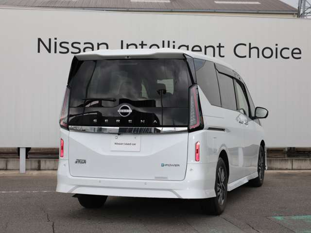 セレナ1.4 e-POWER ハイウェイスターV