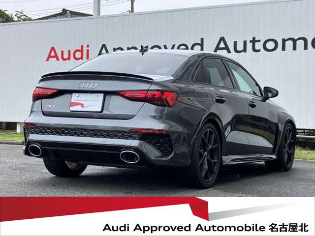 RS3セダン2.5 4WD
