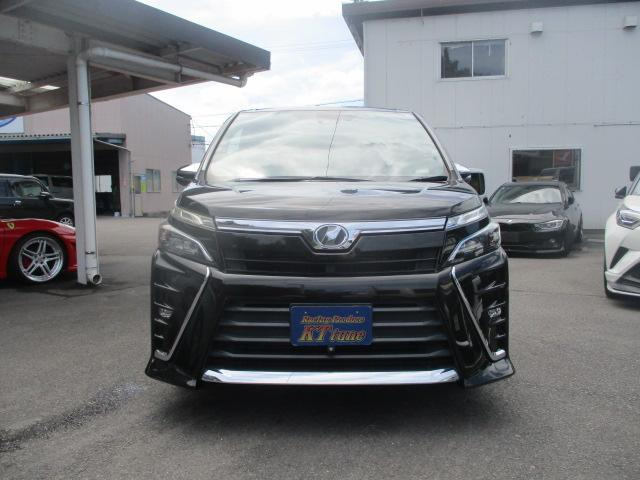 ヴォクシー2.0 ZS 煌