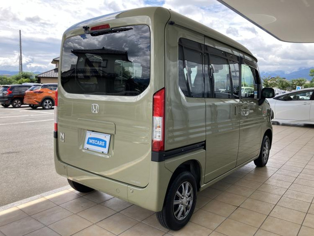 N-VAN+スタイル ファン 4WD