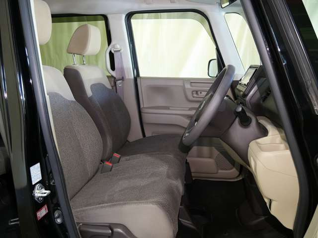 N-BOXG ホンダセンシング 4WD