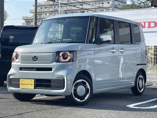 N-BOXファッションスタイル モノトーン